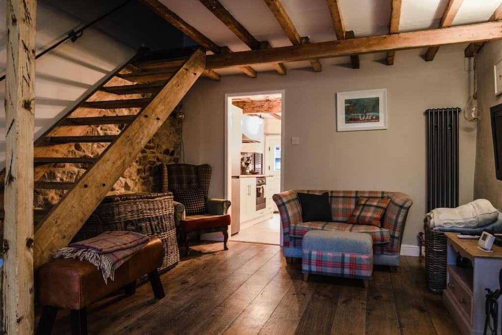 1800 Period Grade 2 Listed Cottage Addingham المظهر الخارجي الصورة