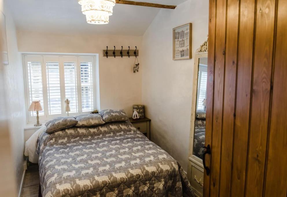 1800 Period Grade 2 Listed Cottage Addingham المظهر الخارجي الصورة